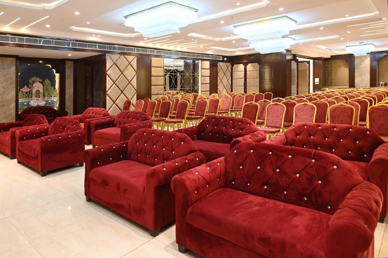 Hotel Blue Sapphire โกตา ภายนอก รูปภาพ