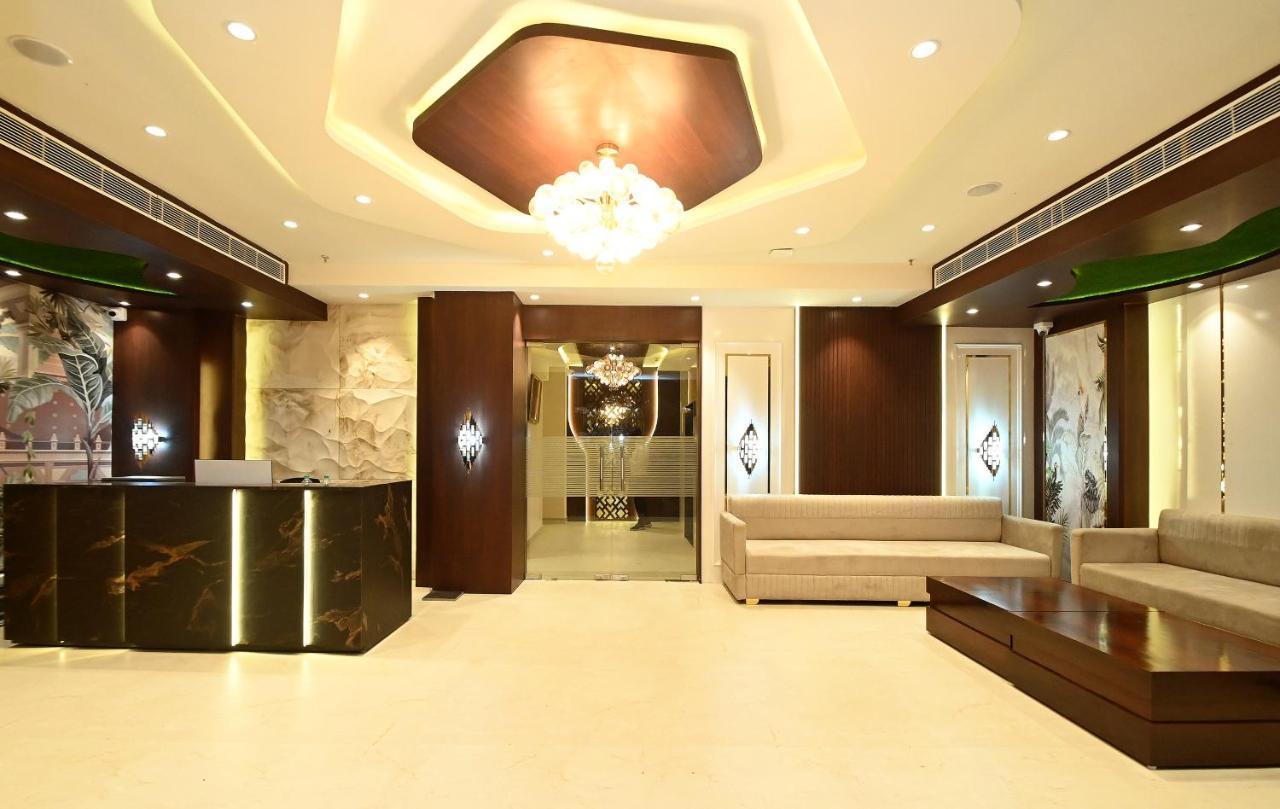 Hotel Blue Sapphire โกตา ภายนอก รูปภาพ