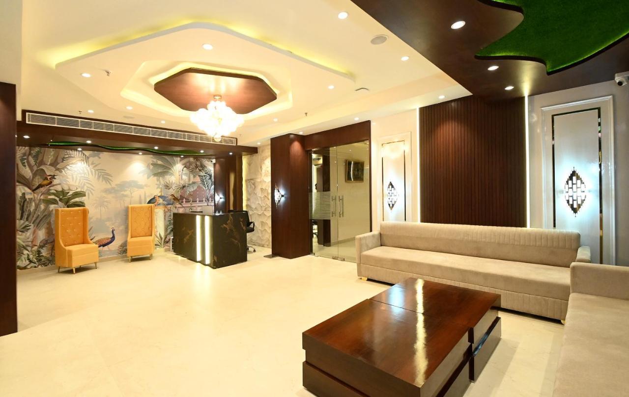 Hotel Blue Sapphire โกตา ภายนอก รูปภาพ