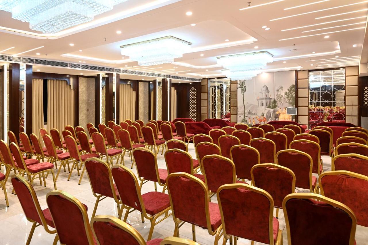 Hotel Blue Sapphire โกตา ภายนอก รูปภาพ